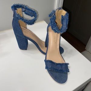 Denim blue heal’s, brand Chase + Chloe, chunky heal, size 5.5
